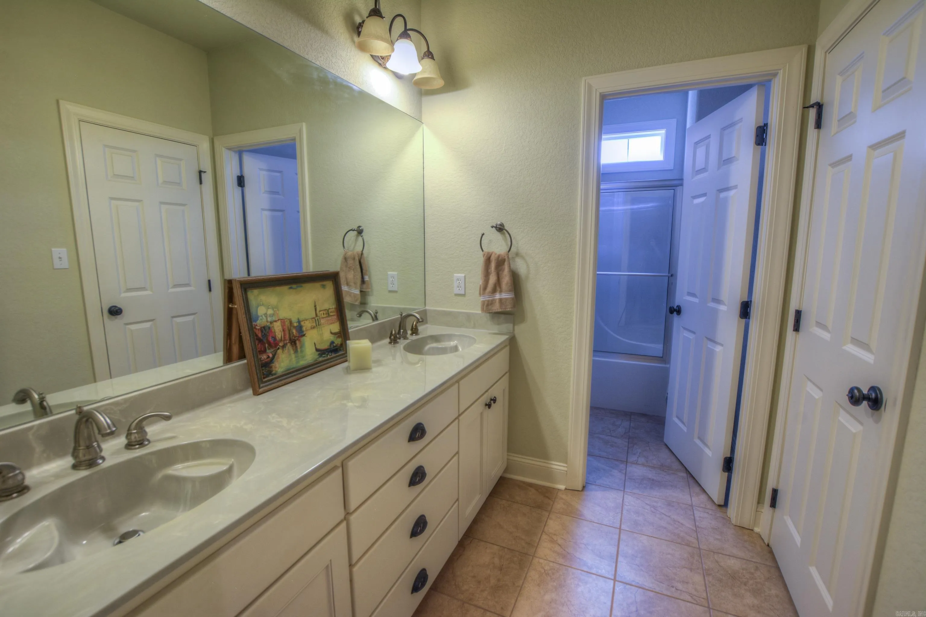 Property at 150  Heatherwood - Image 19