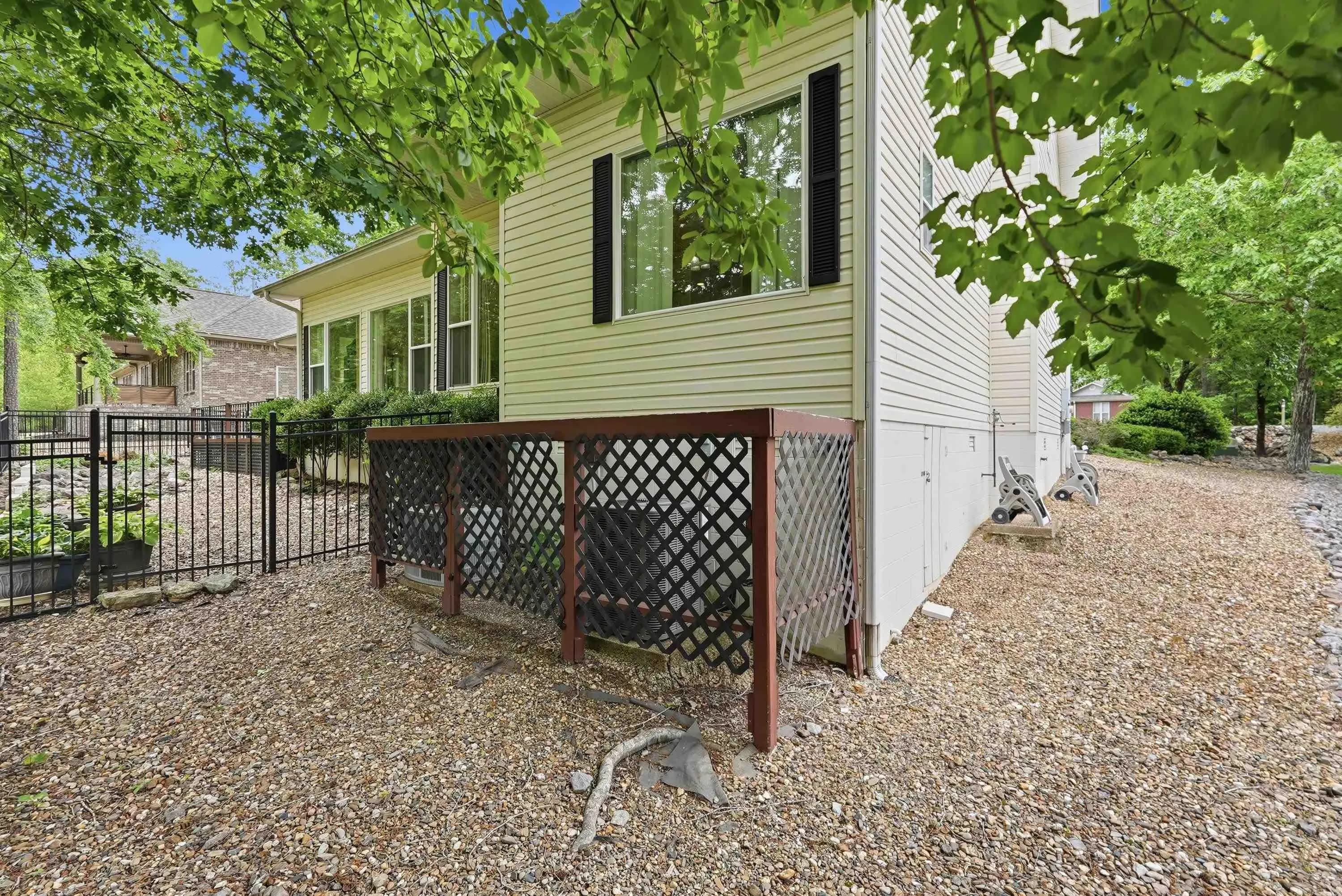 Property at 117  Cifuentes way - Image 33