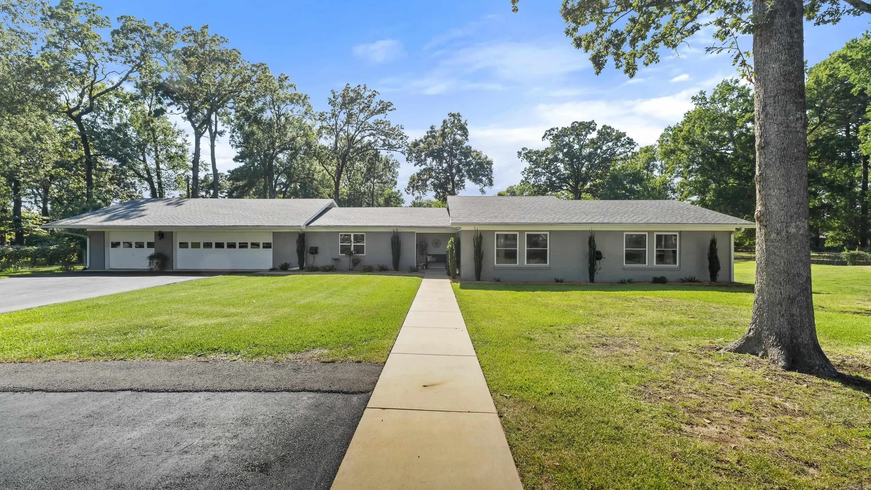 Property at 6509  Summerhill - Image 2