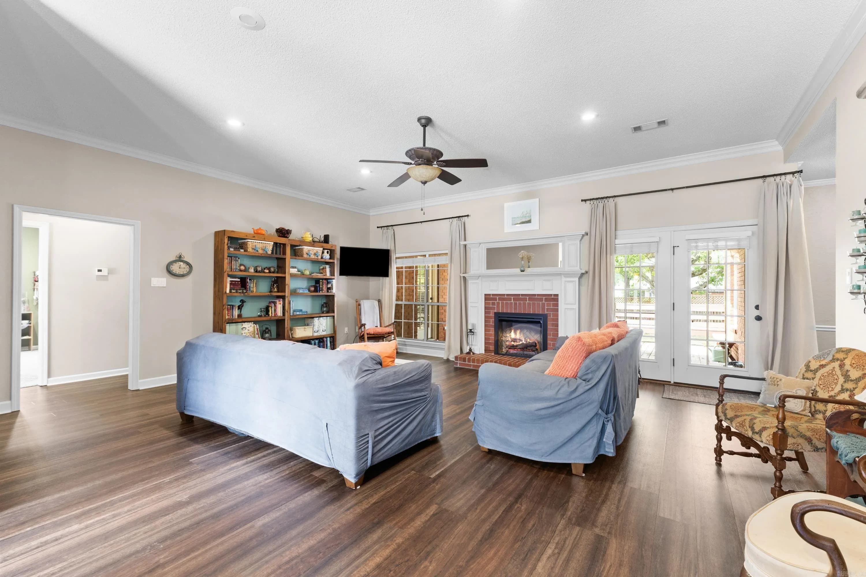 Property at 1515  John ed - Image 6