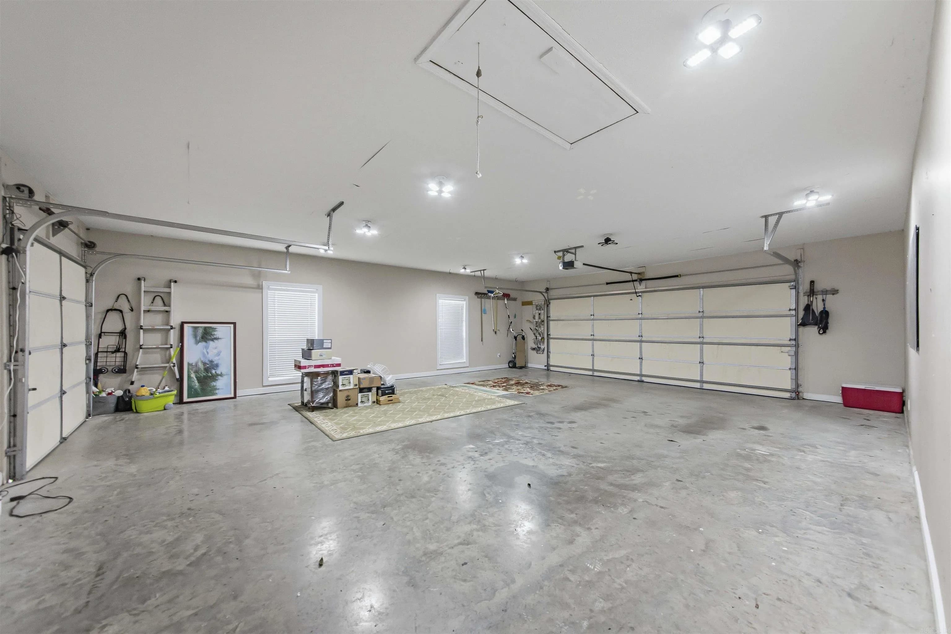 Property at 31  Ridgefield drive - Image 33