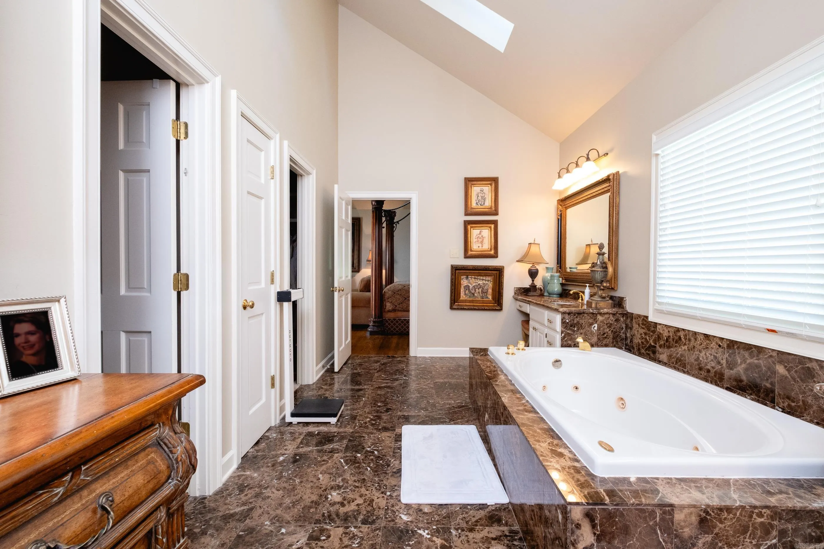 Property at 66  Chenal circle - Image 28
