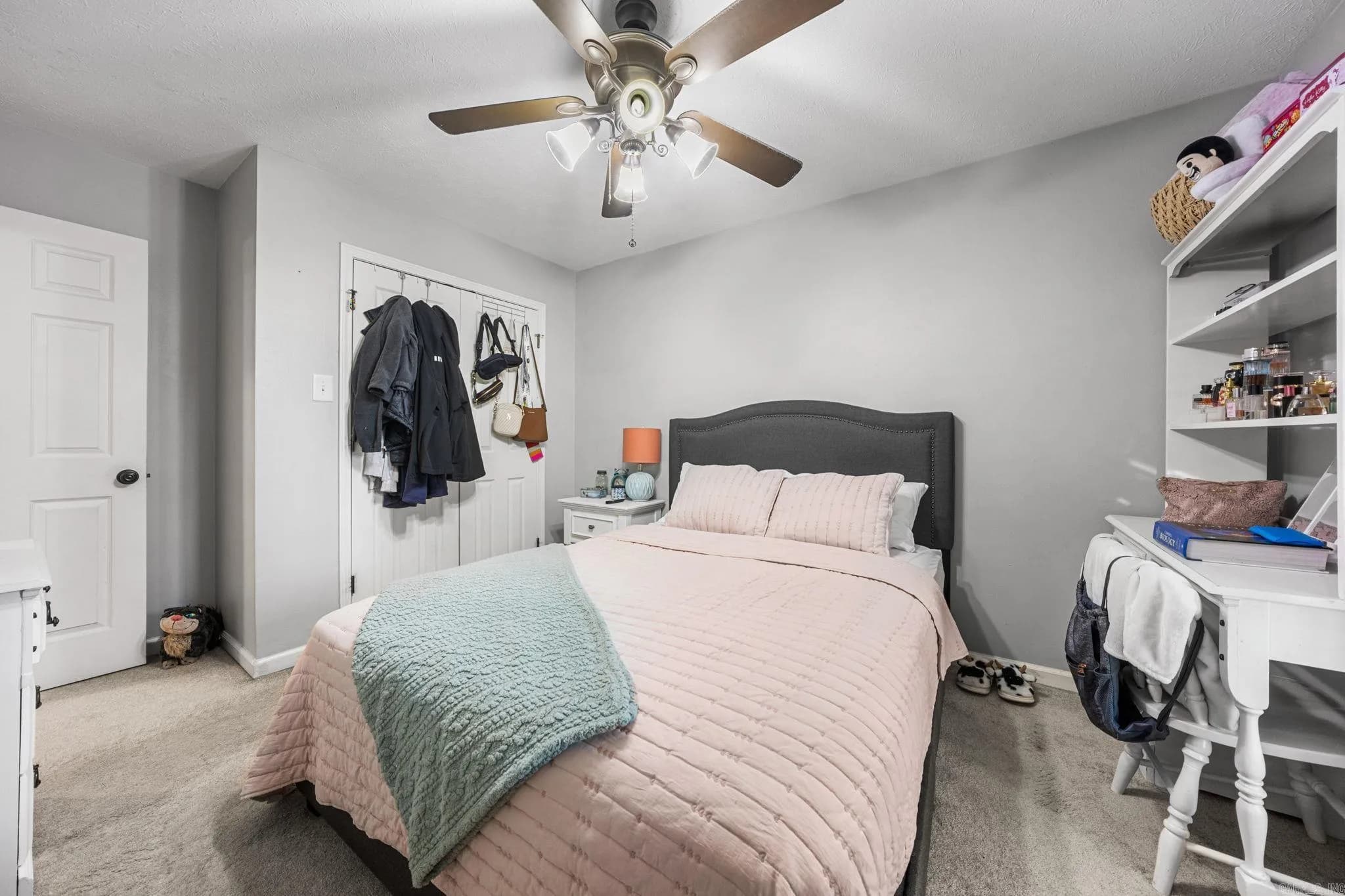 Property at 2115  Duane - Image 38