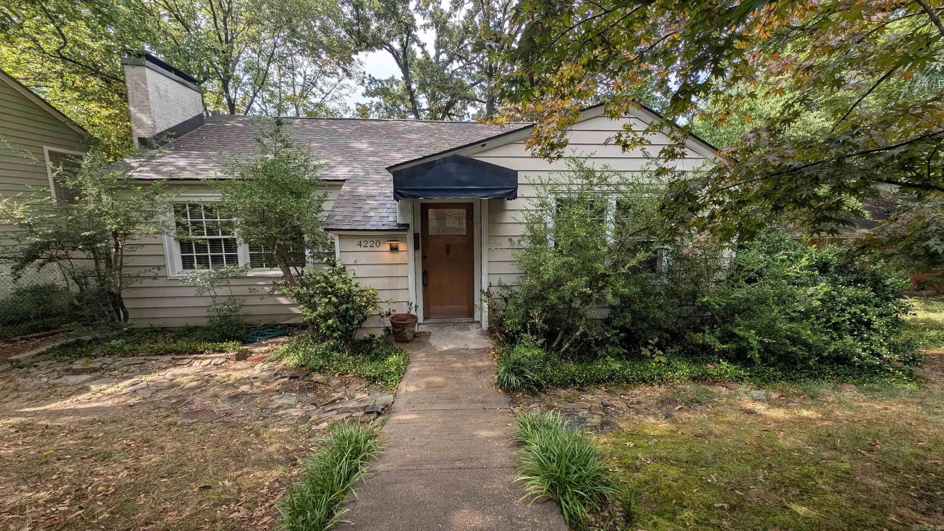 Property at 4220  Kenyon - Image 2