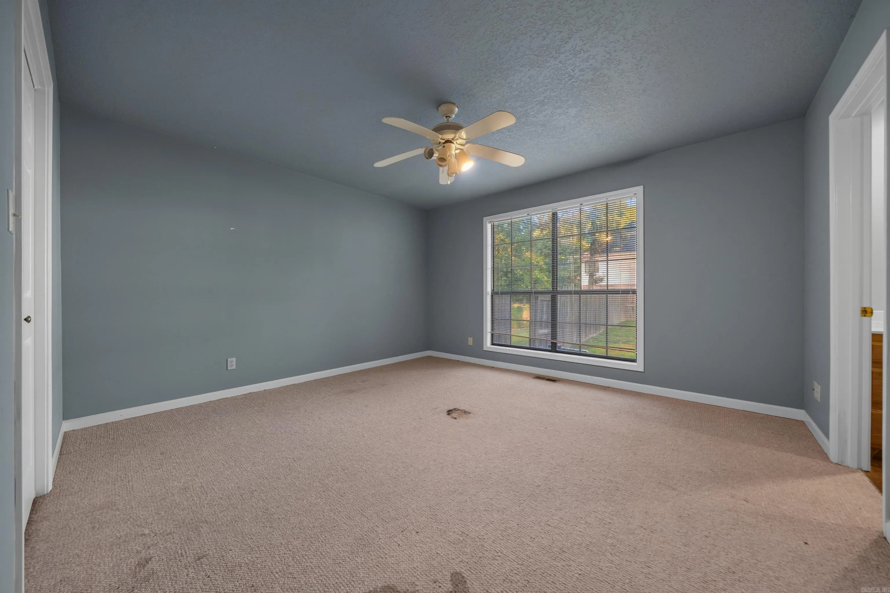 Property at 104  Waters edge - Image 28