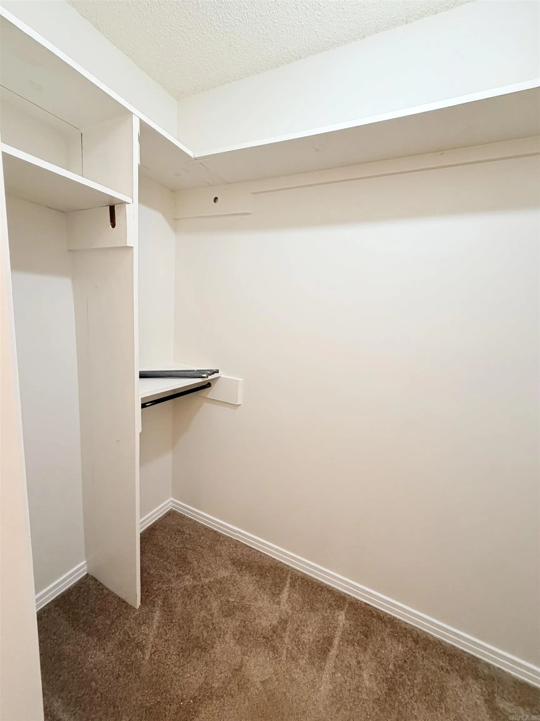 Property at 16411  Lone pine - Image 22