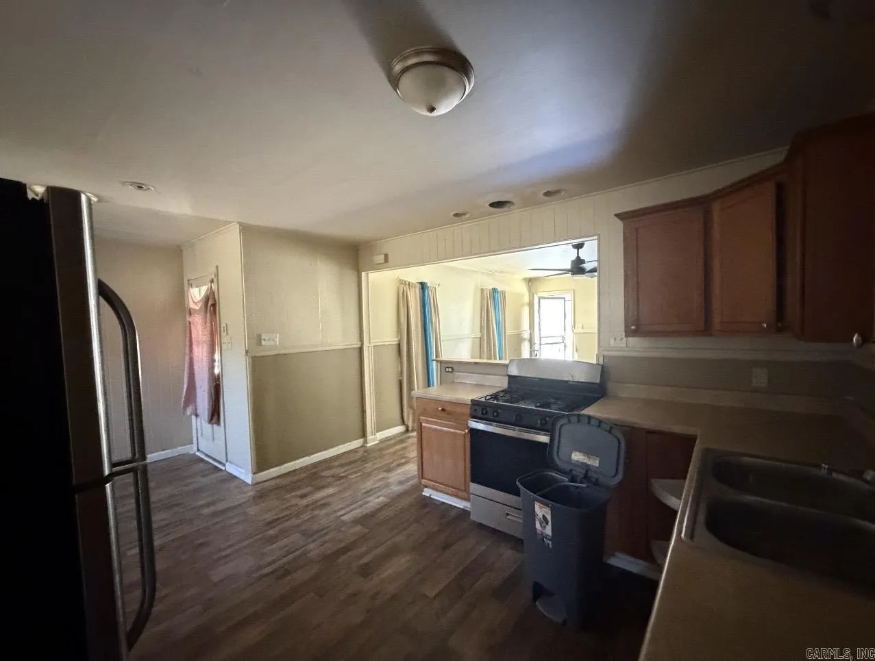 Property at 4700/4702  Lynch - Image 7