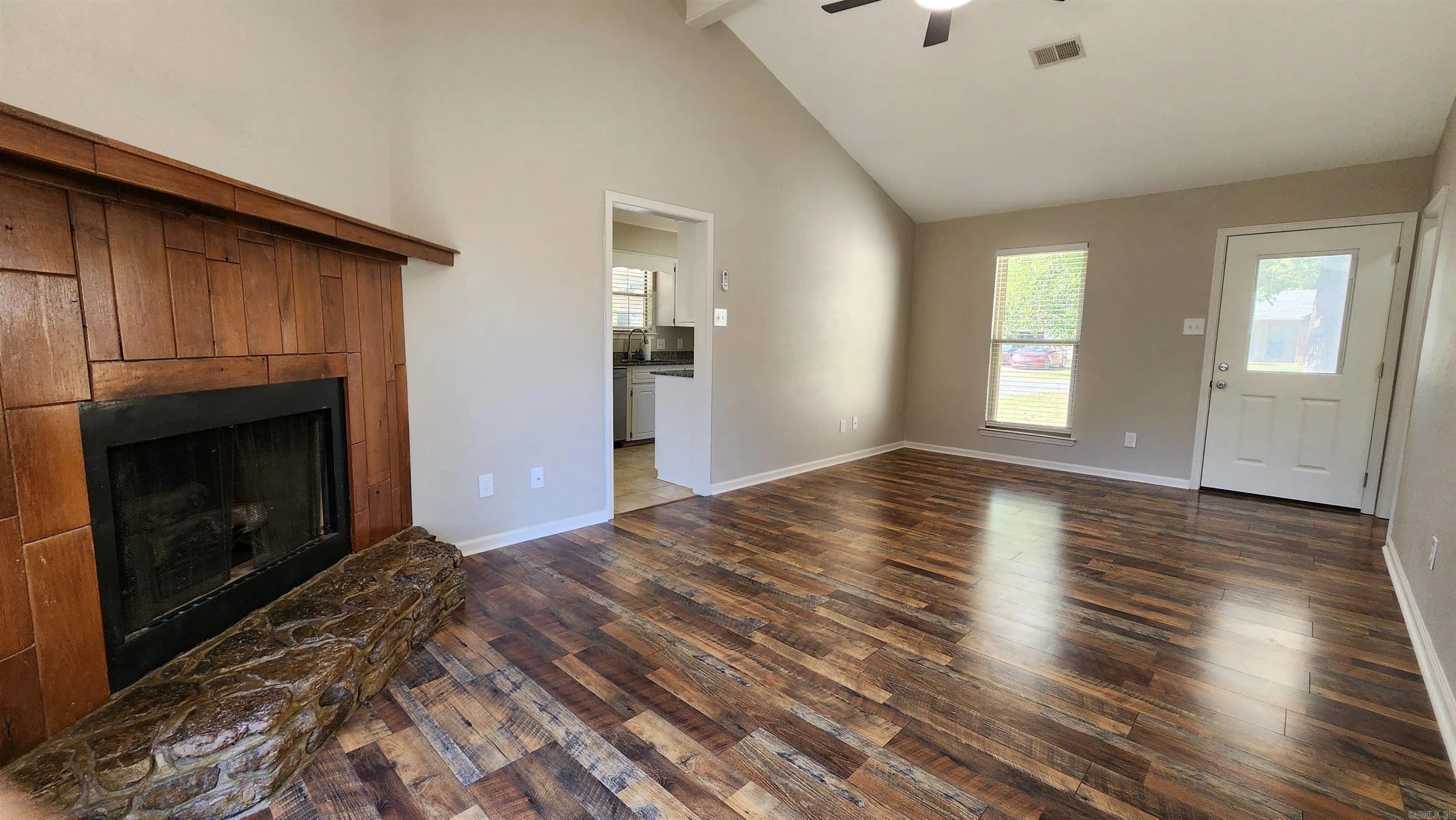 Property at 106  Bellevue - Image 18