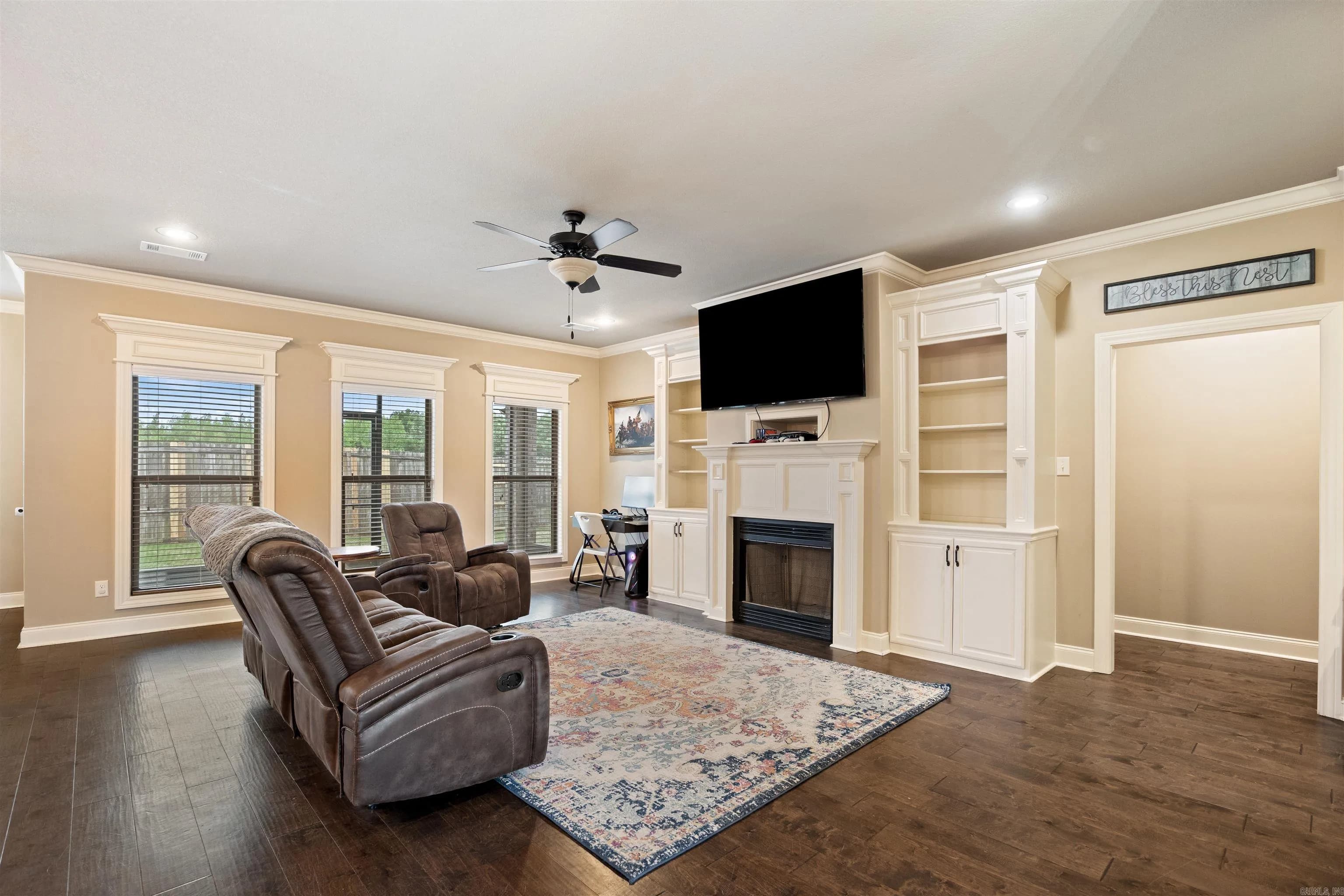 Property at 6263  Alan - Image 13
