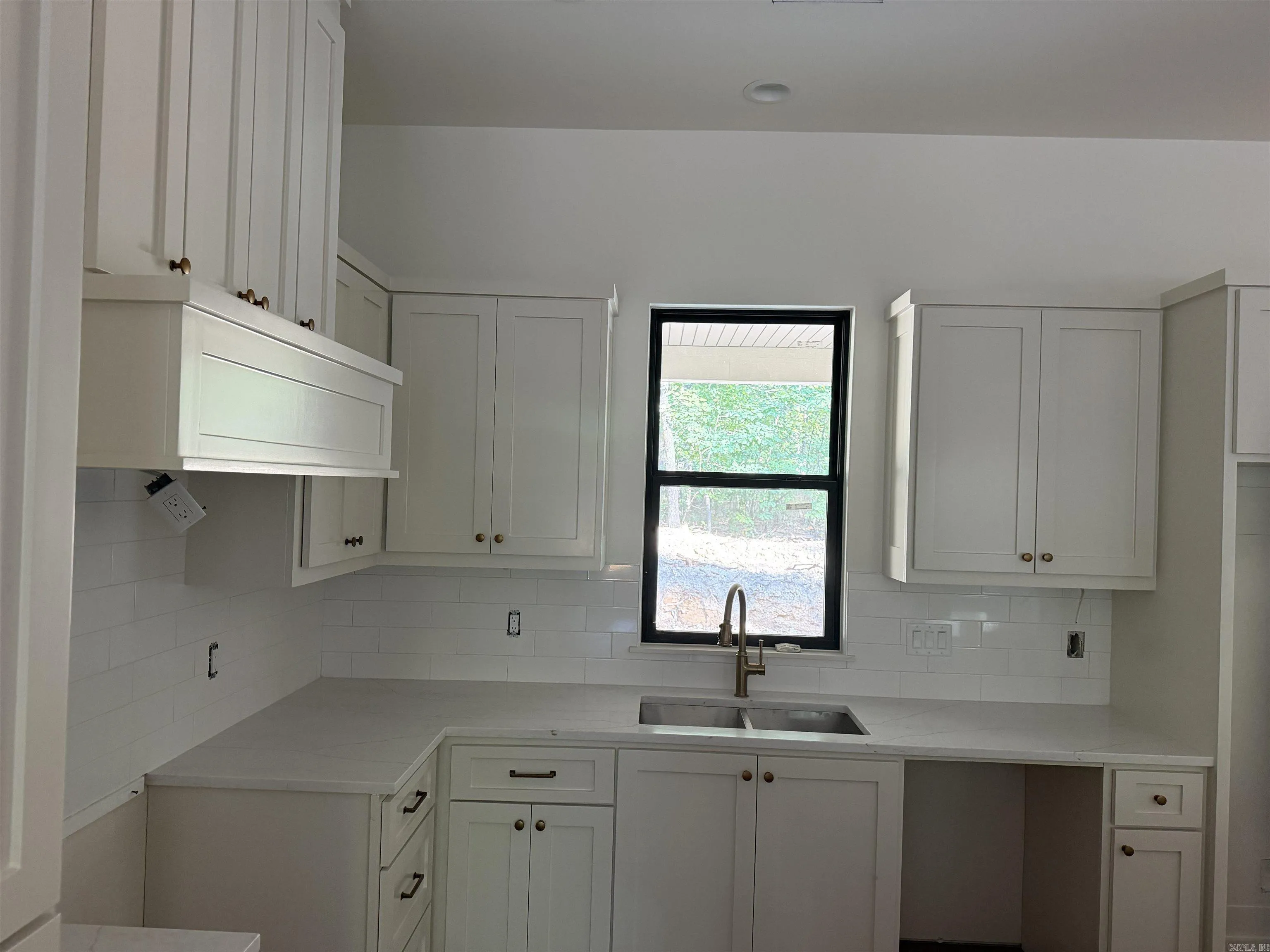 Property at 41  Estremedura - Image 8