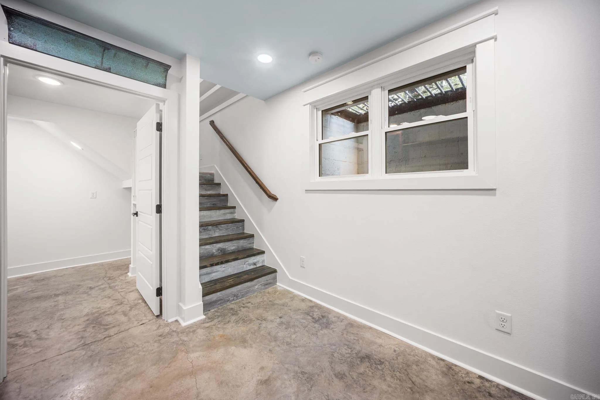 Property at 8325  Greer - Image 30