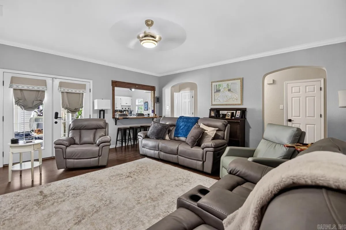 Property at 1185  Cambridge circle - Image 20