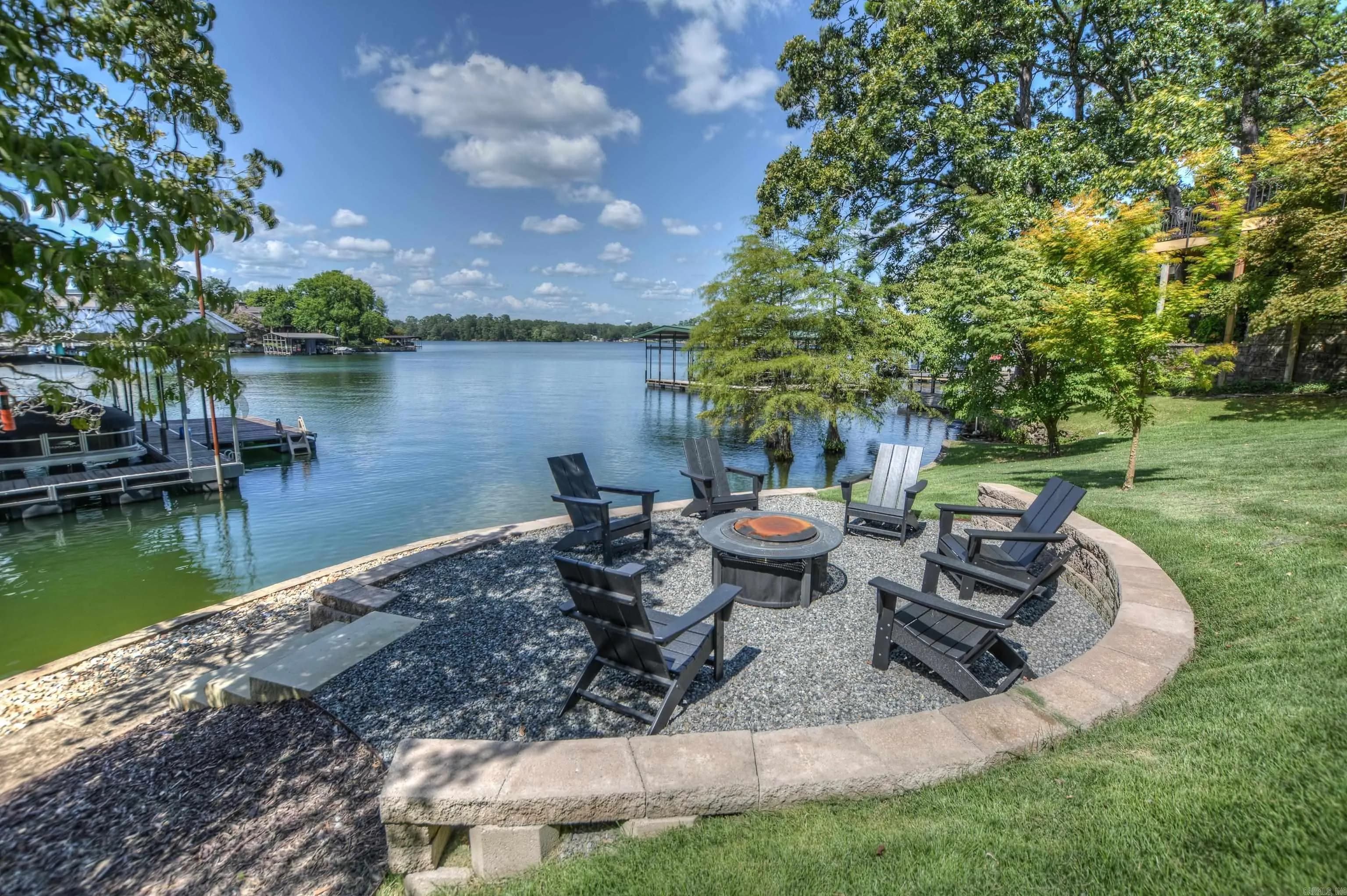 Property at 207  Summertime bay - Image 7