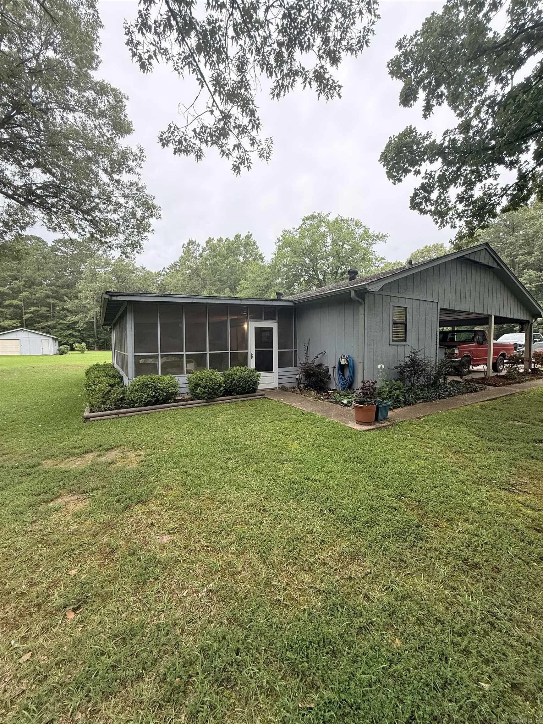 Property at 913  Matt - Image 40