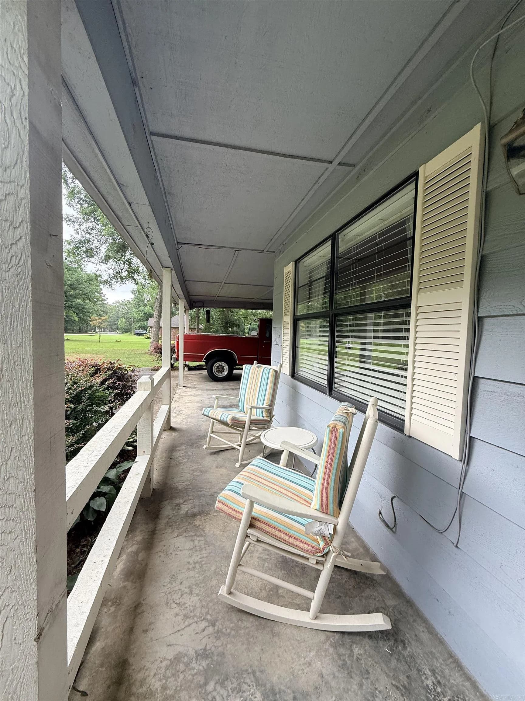 Property at 913  Matt - Image 35