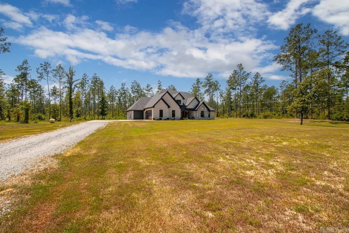 Property at 25573 S Springlake road - Image 4
