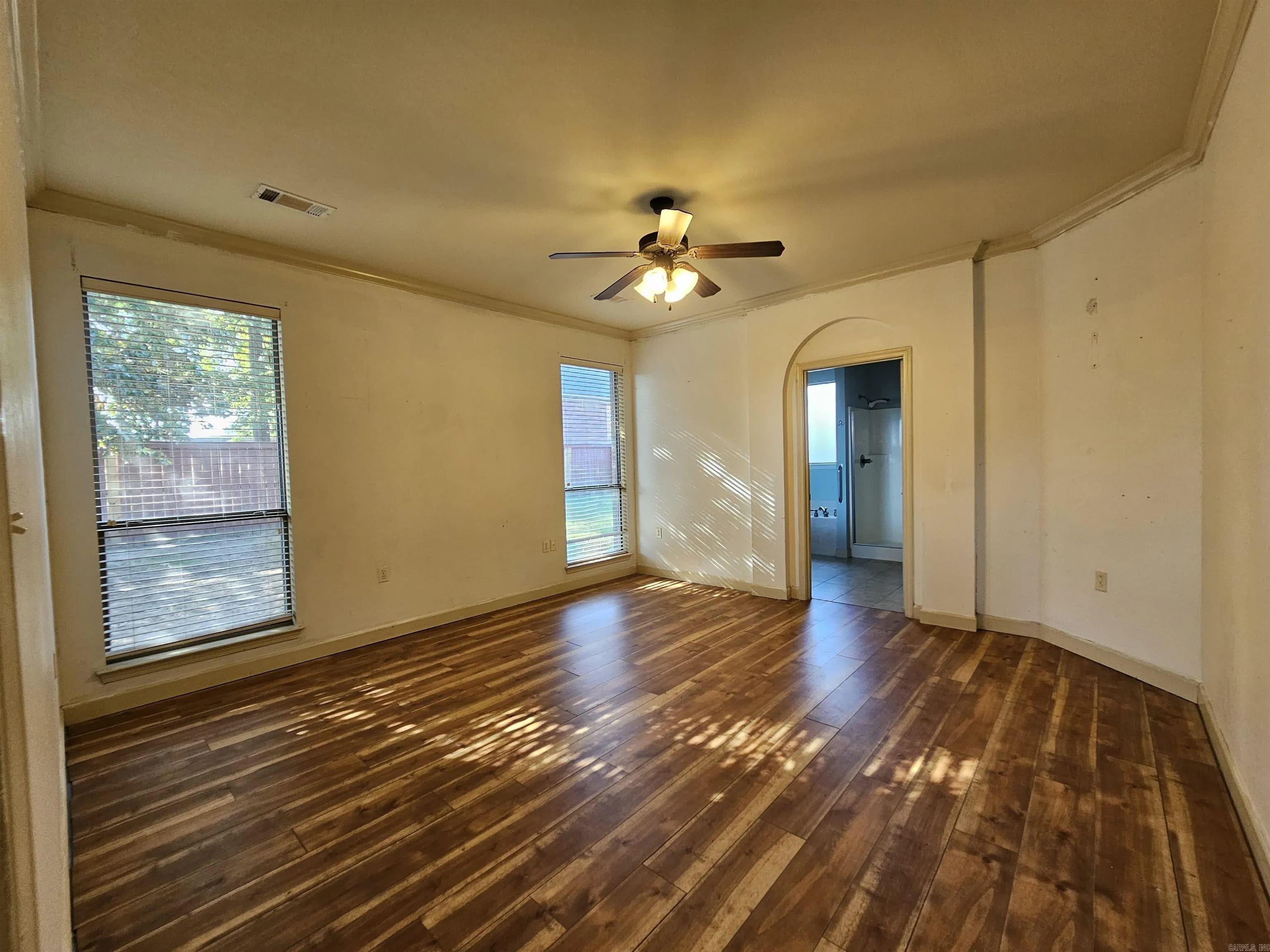 Property at 1904  Reveille - Image 10