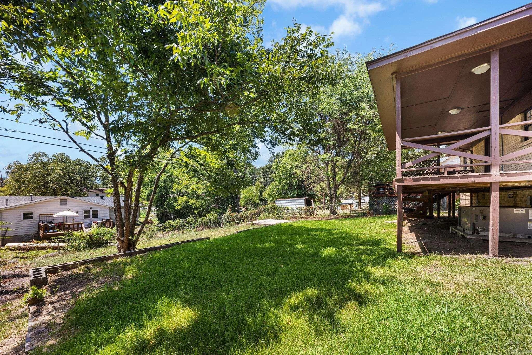Property at 1009 W 52nd - Image 30