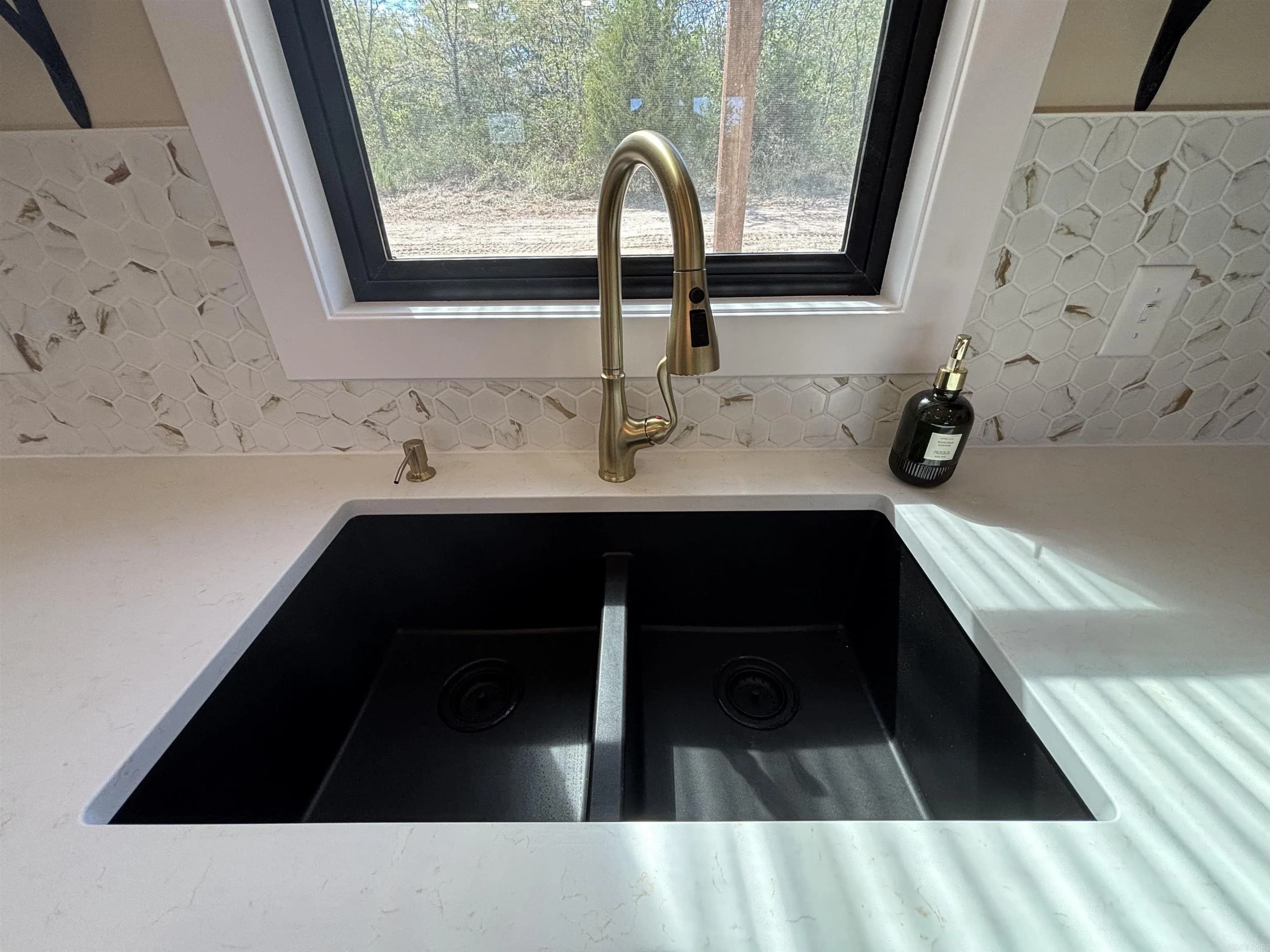 Property at 180  Cedar meadow - Image 12