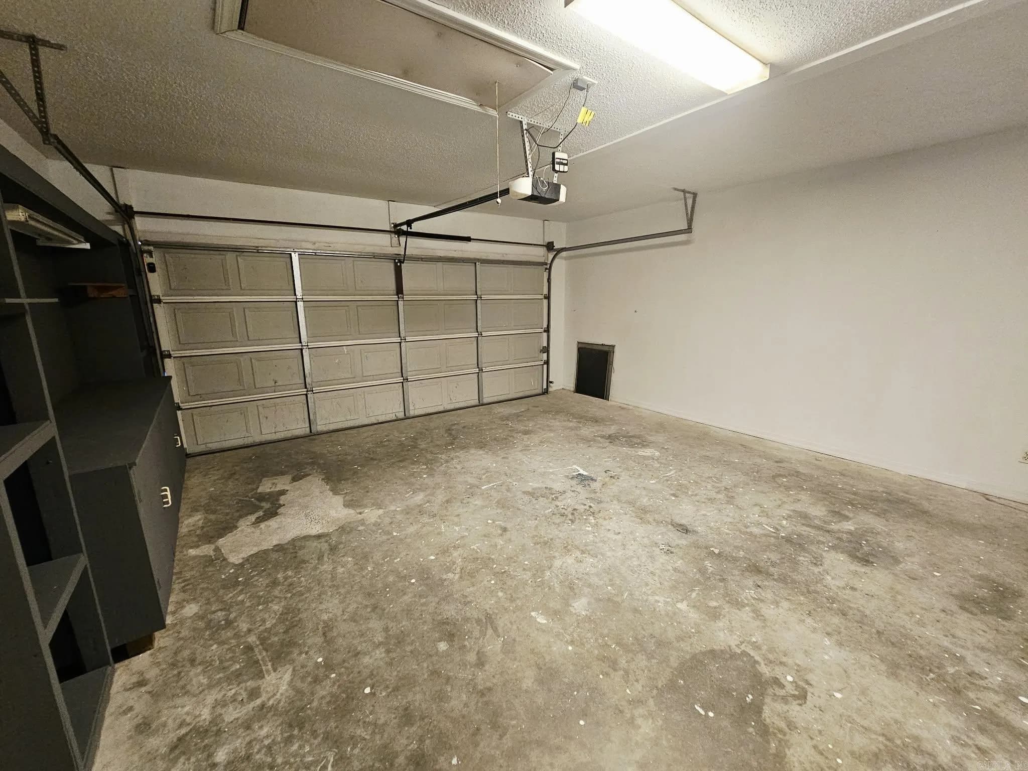 Property at 24  Windwood - Image 41