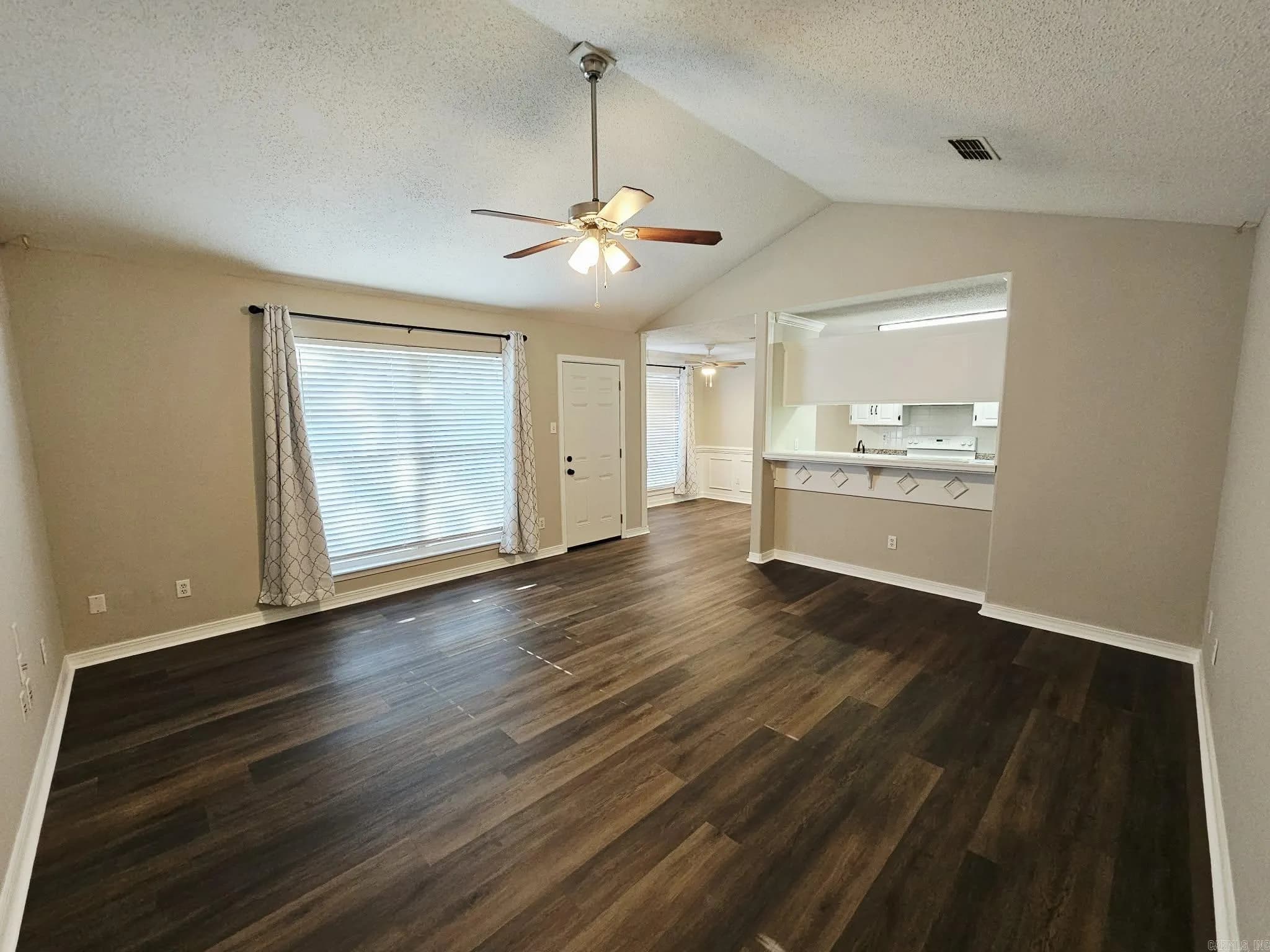 Property at 24  Windwood - Image 8