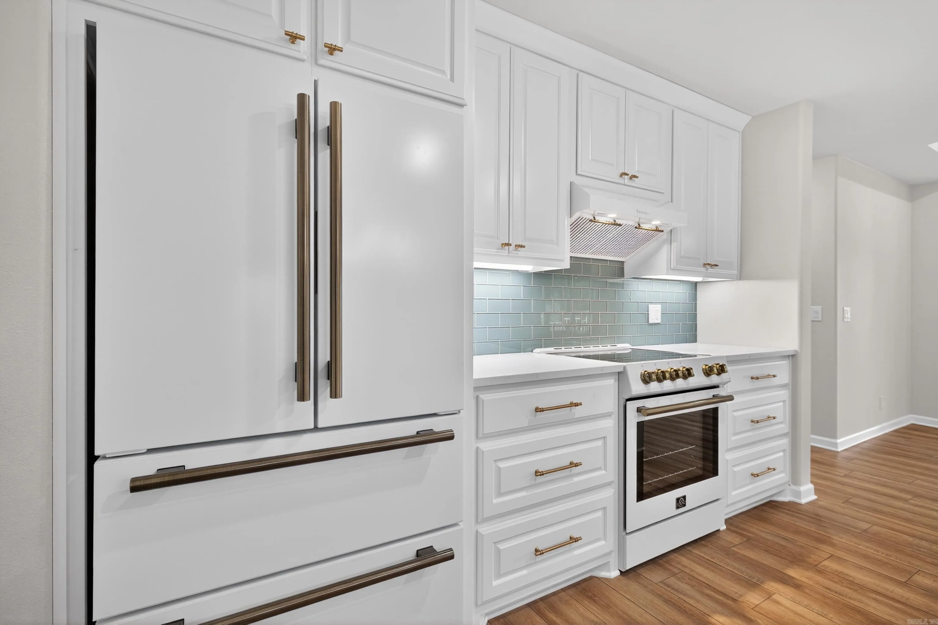 Property at 33  Excelso - Image 8