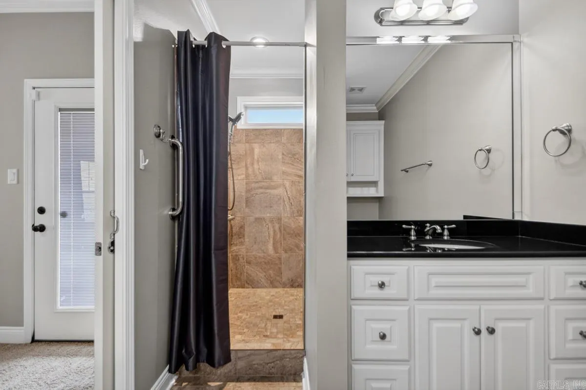 Property at 1002  Nature way - Image 30