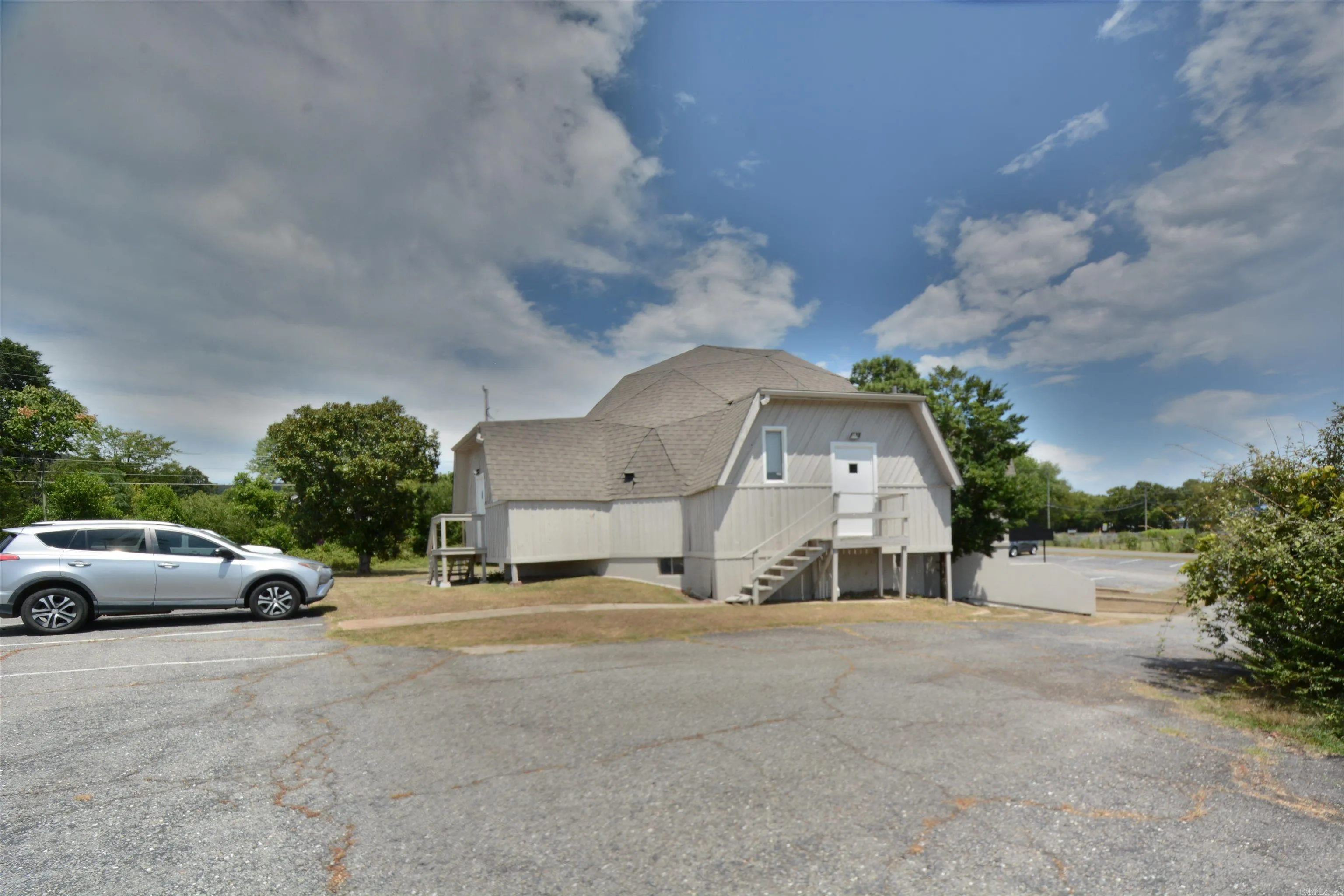 Property at 101  Doris - Image 7