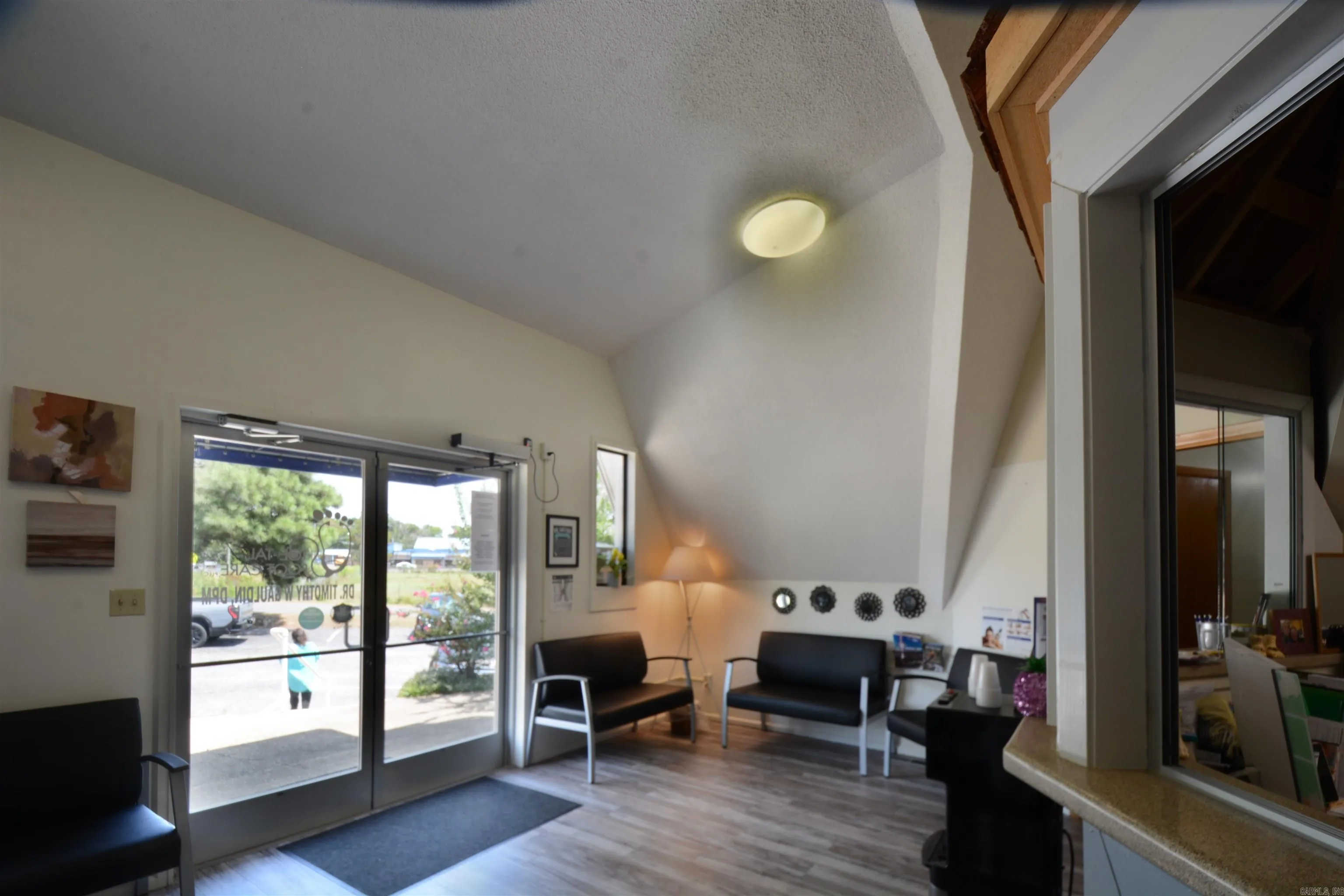 Property at 101  Doris - Image 3