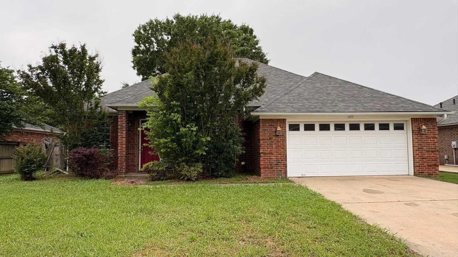Property at 1695  Jasmine - Image 2