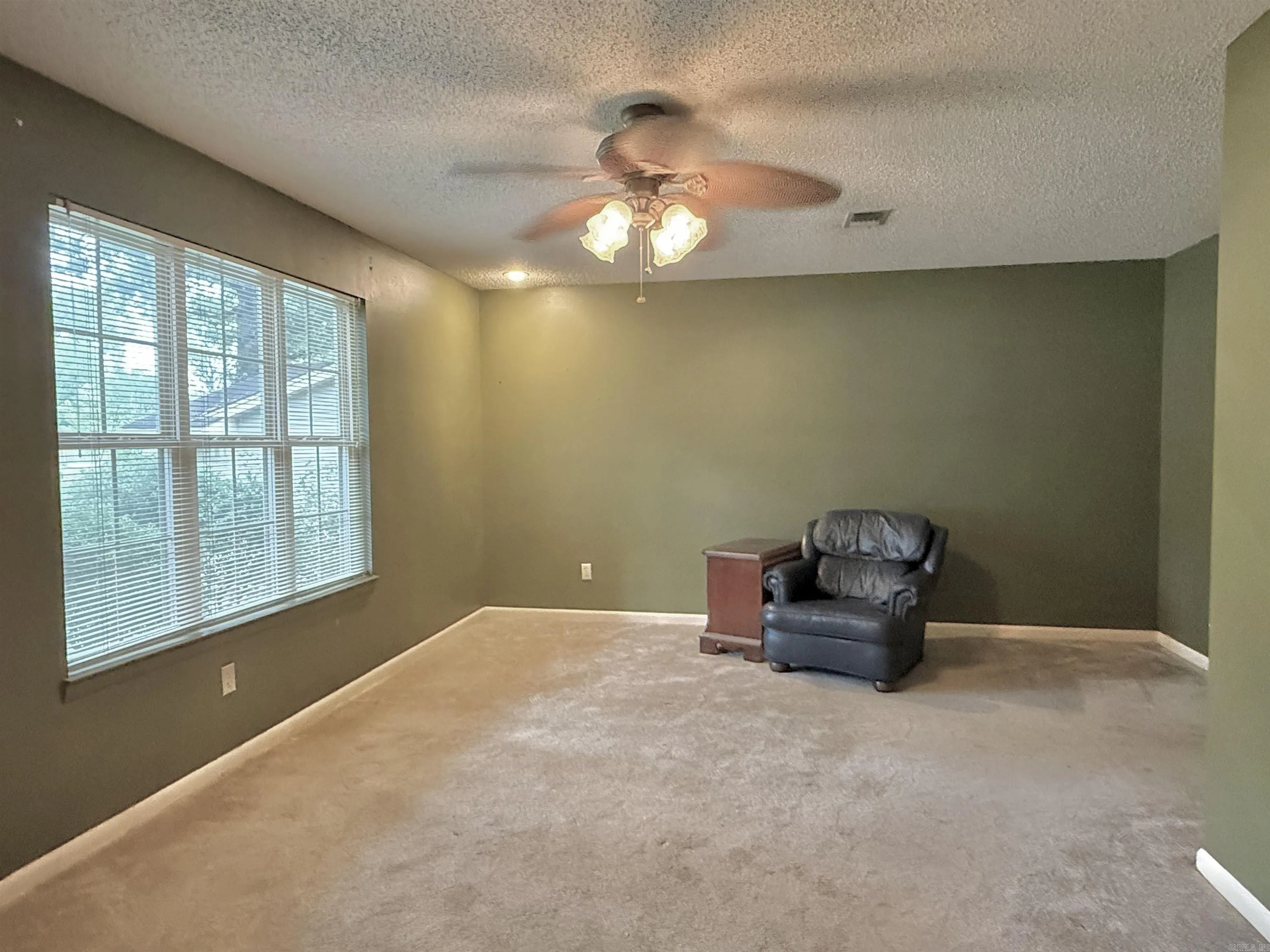 Property at 7701  Oak ridge - Image 6