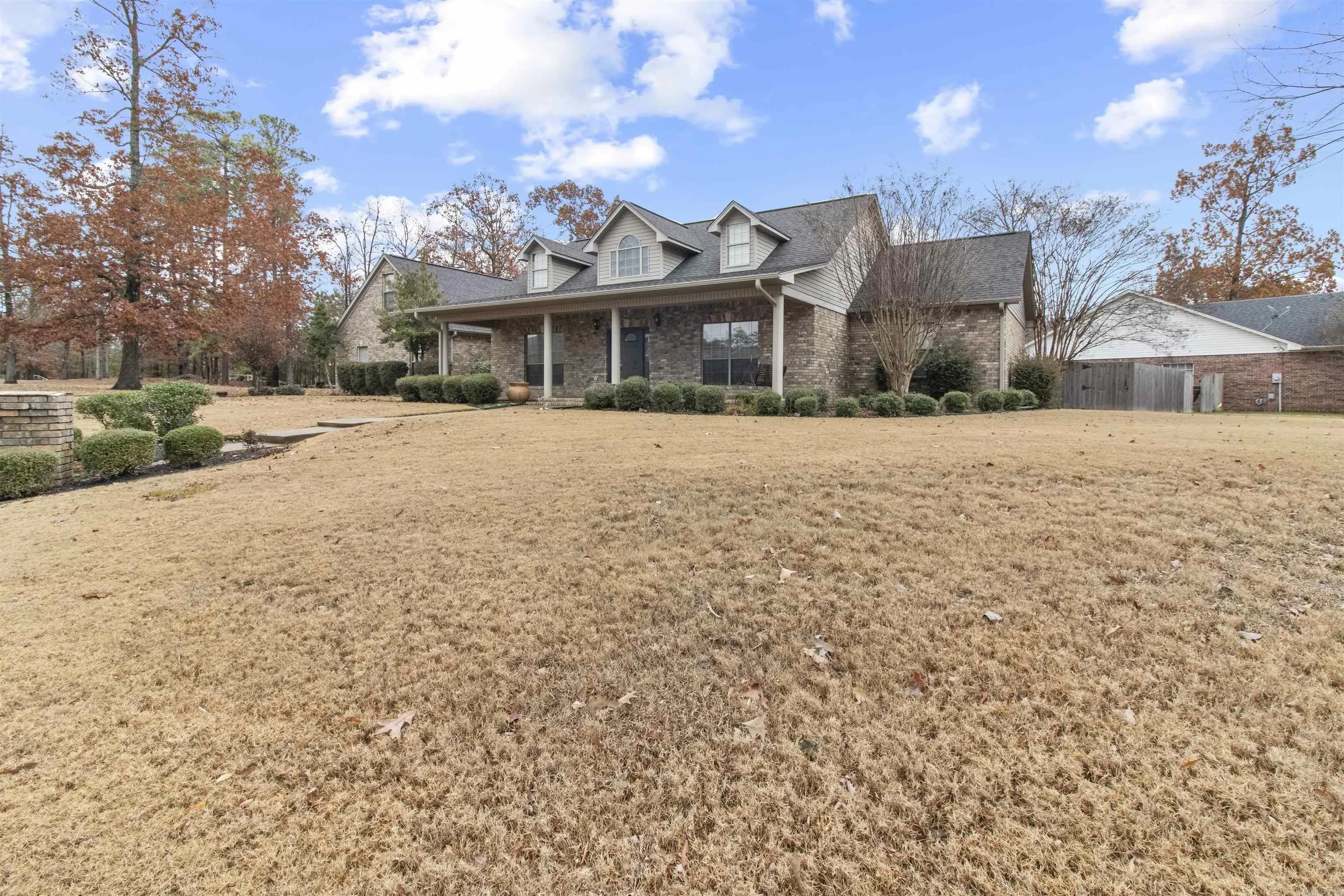 Property at 115  Overland trail - Image 2