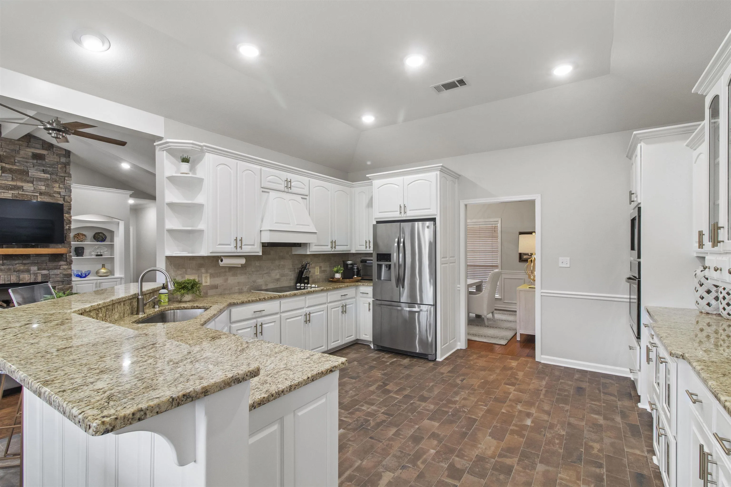 Property at 115  Overland trail - Image 23
