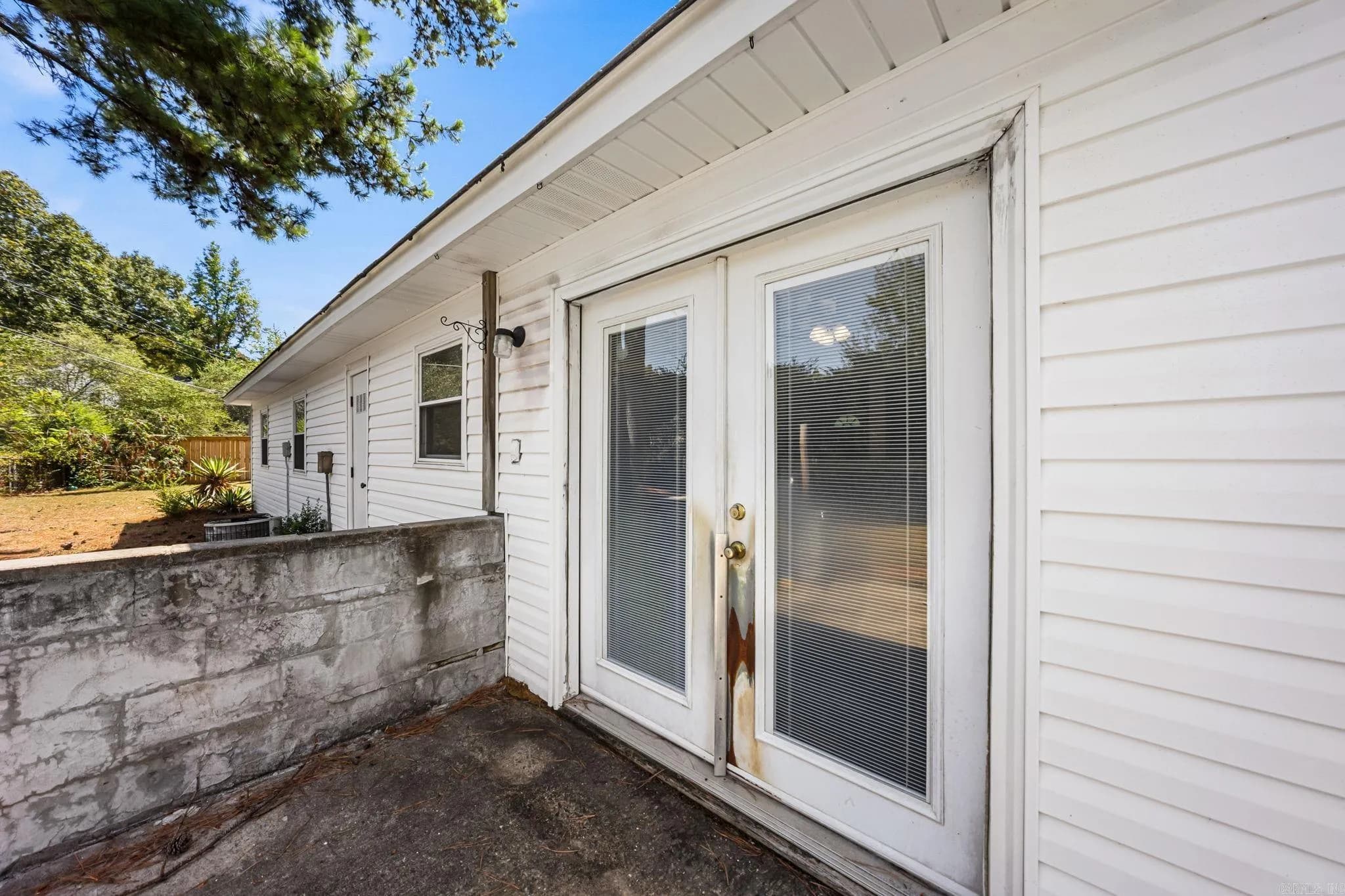 Property at 29  Waterfront - Image 24