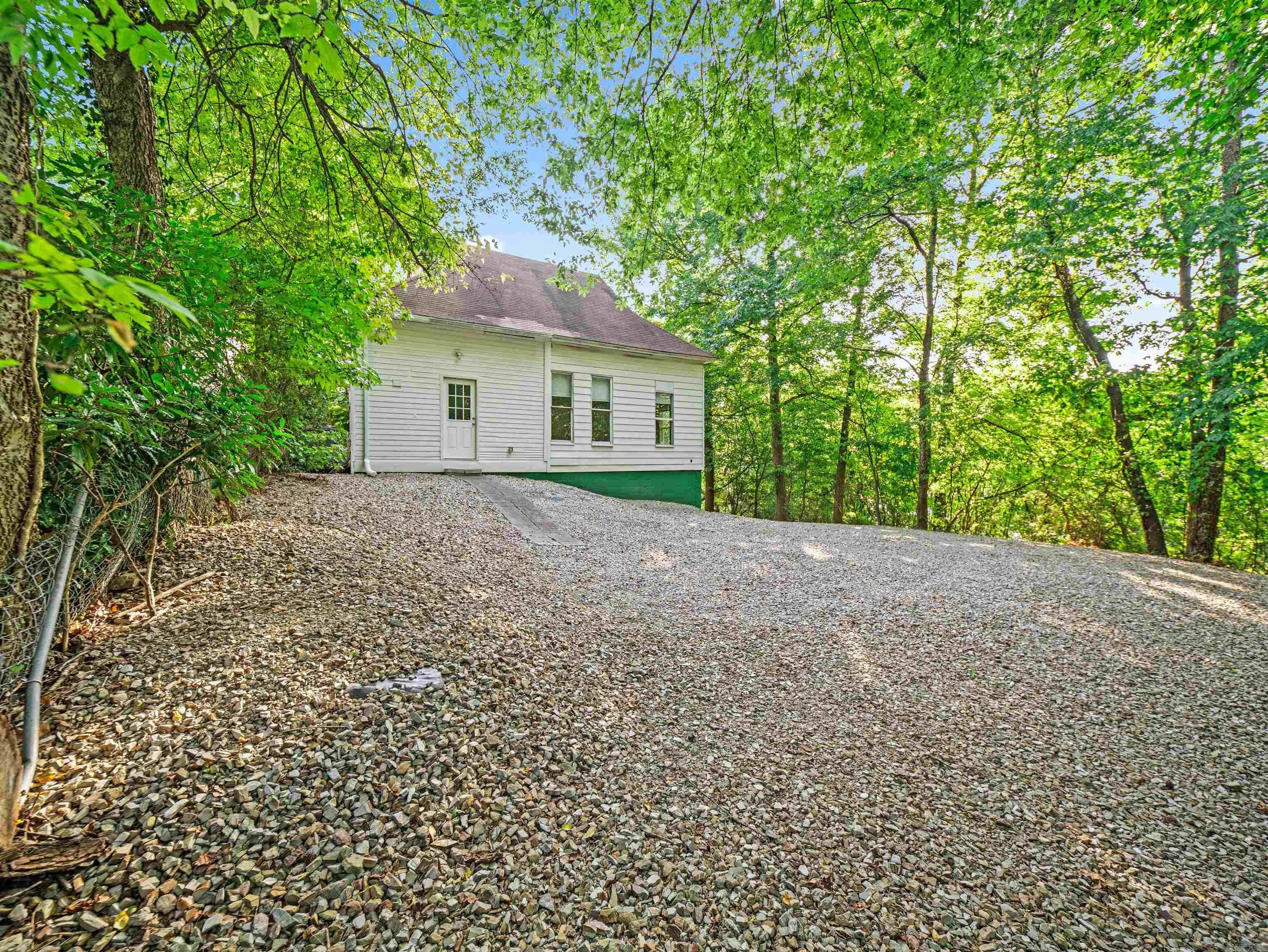 Property at 115  Eddy - Image 17