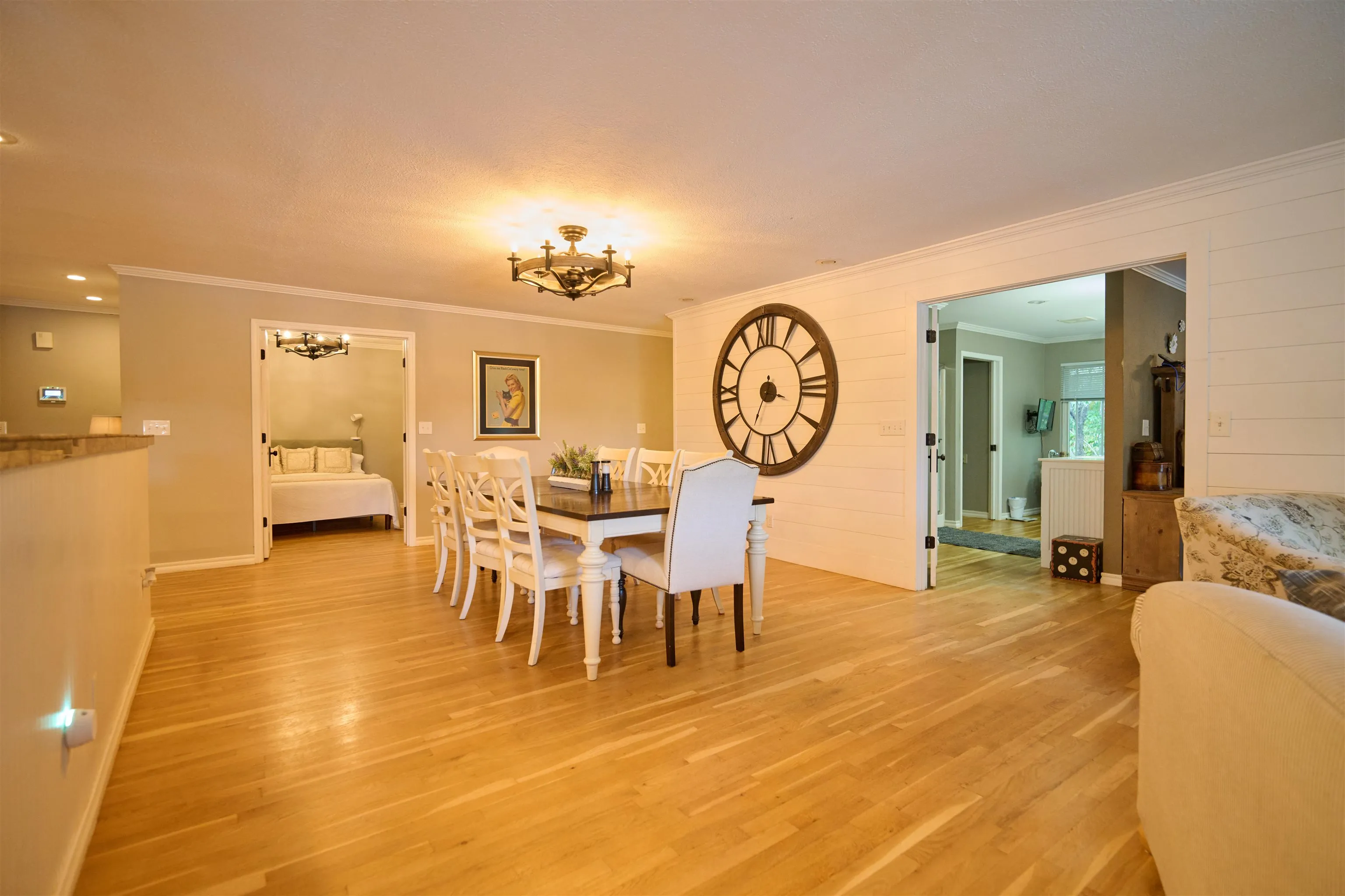 Property at 117 W Lakeshore dr - Image 26
