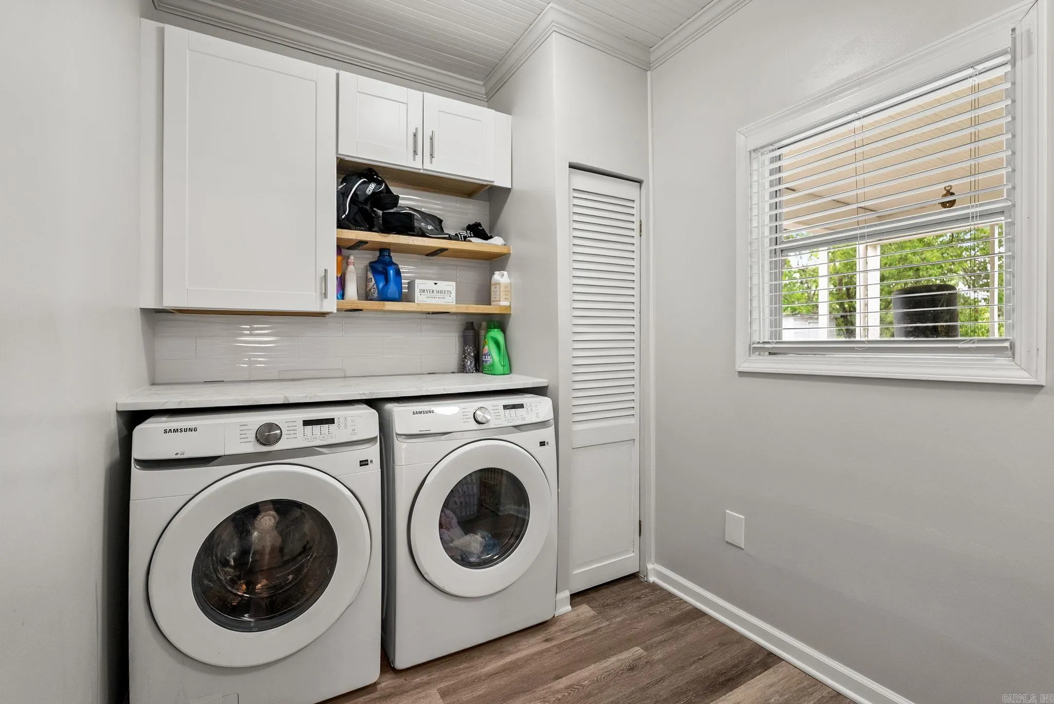 Property at 405  Ave 1 ne - Image 27