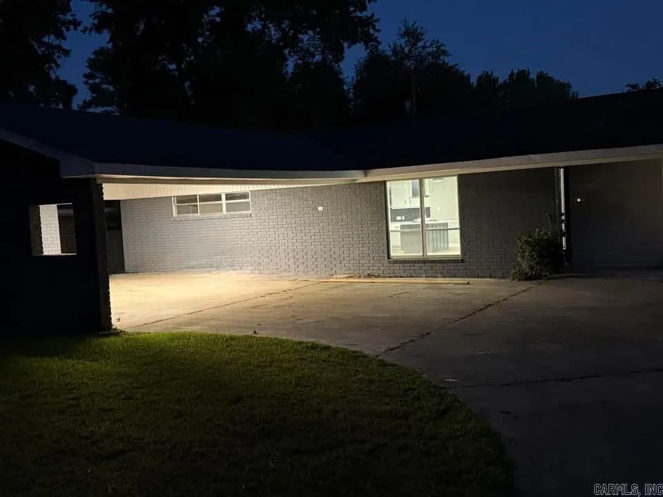 Property at 2302  Pine hill - Image 2