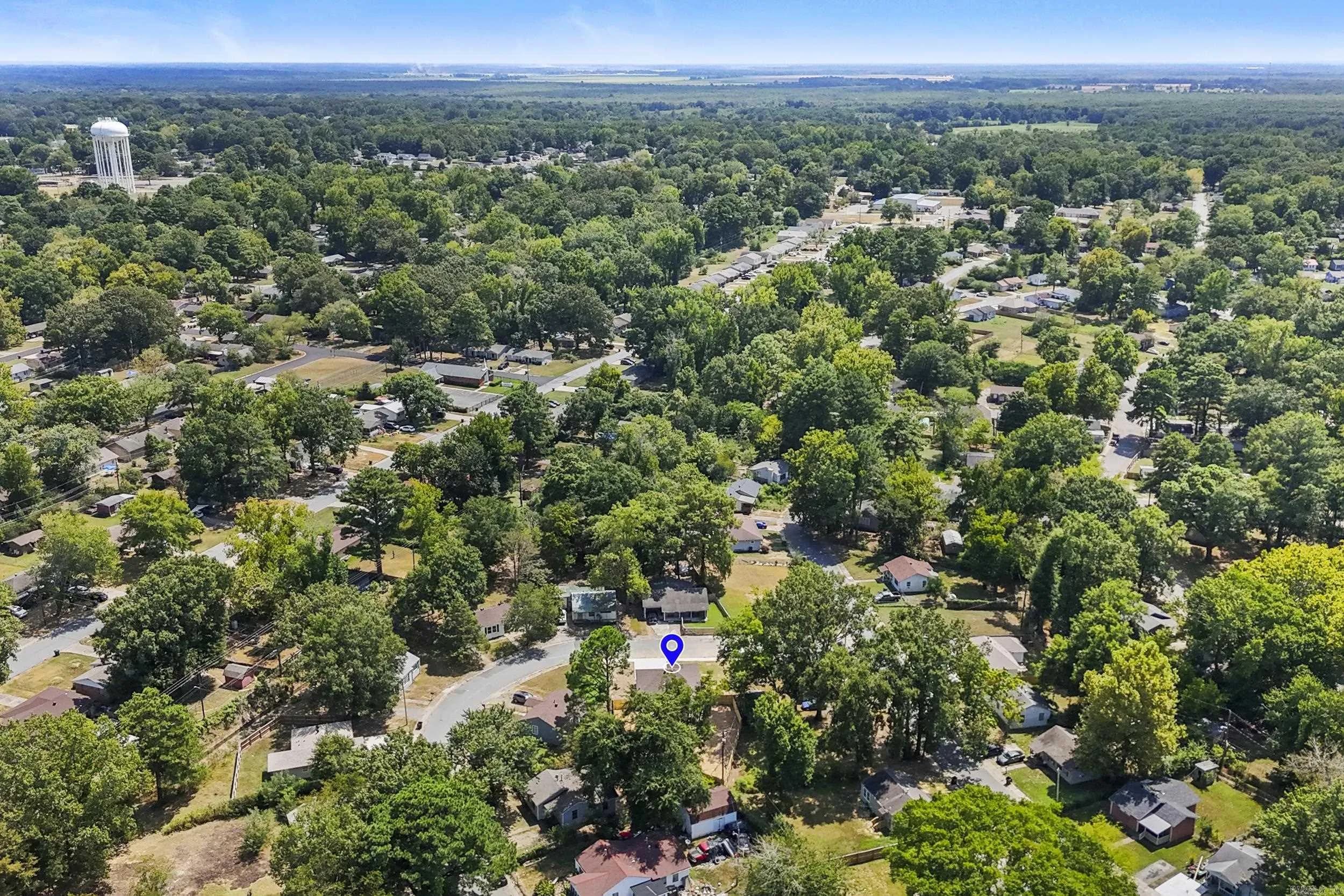 Property at 103  North - Image 33