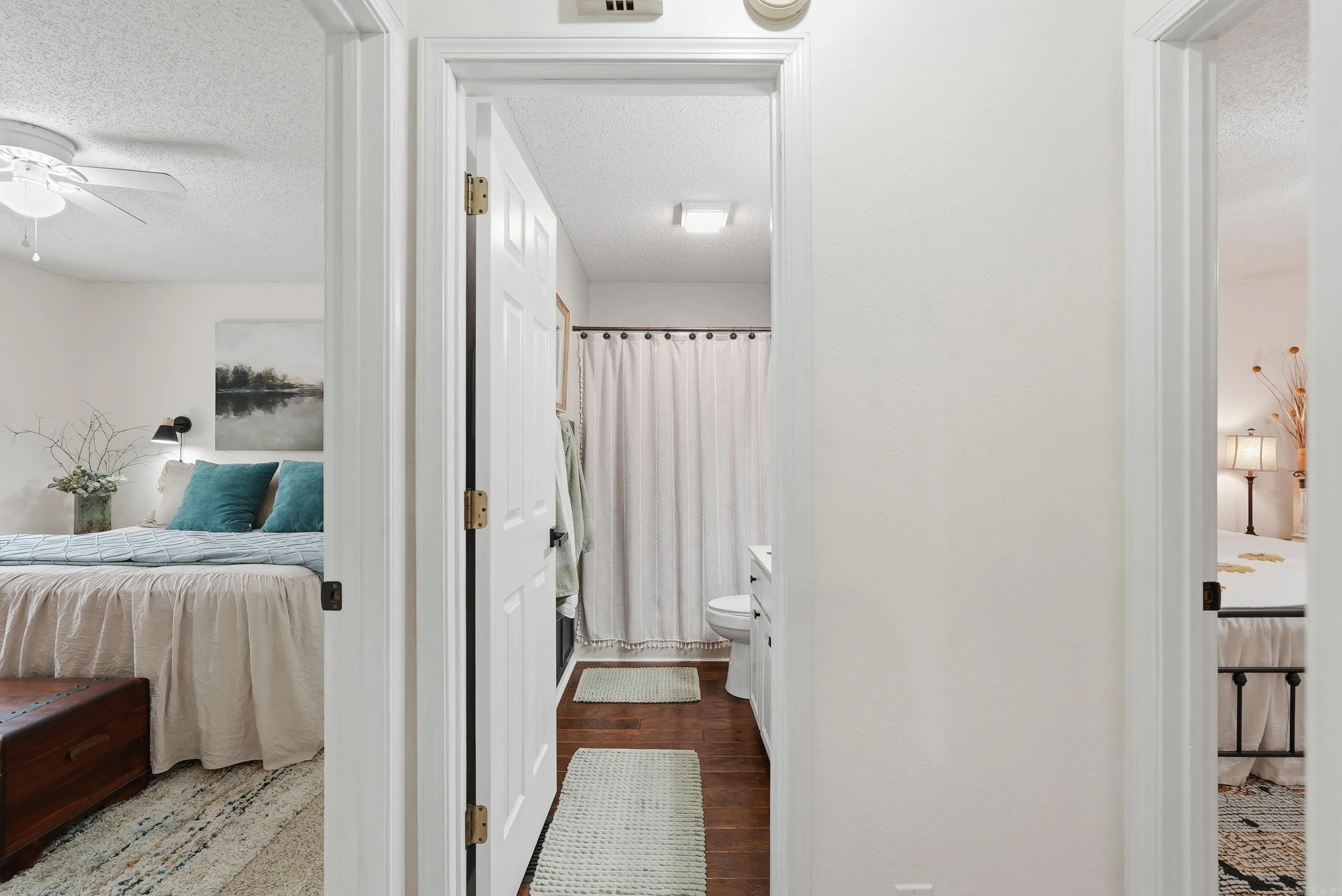 Property at 4  Ligadura lane - Image 19
