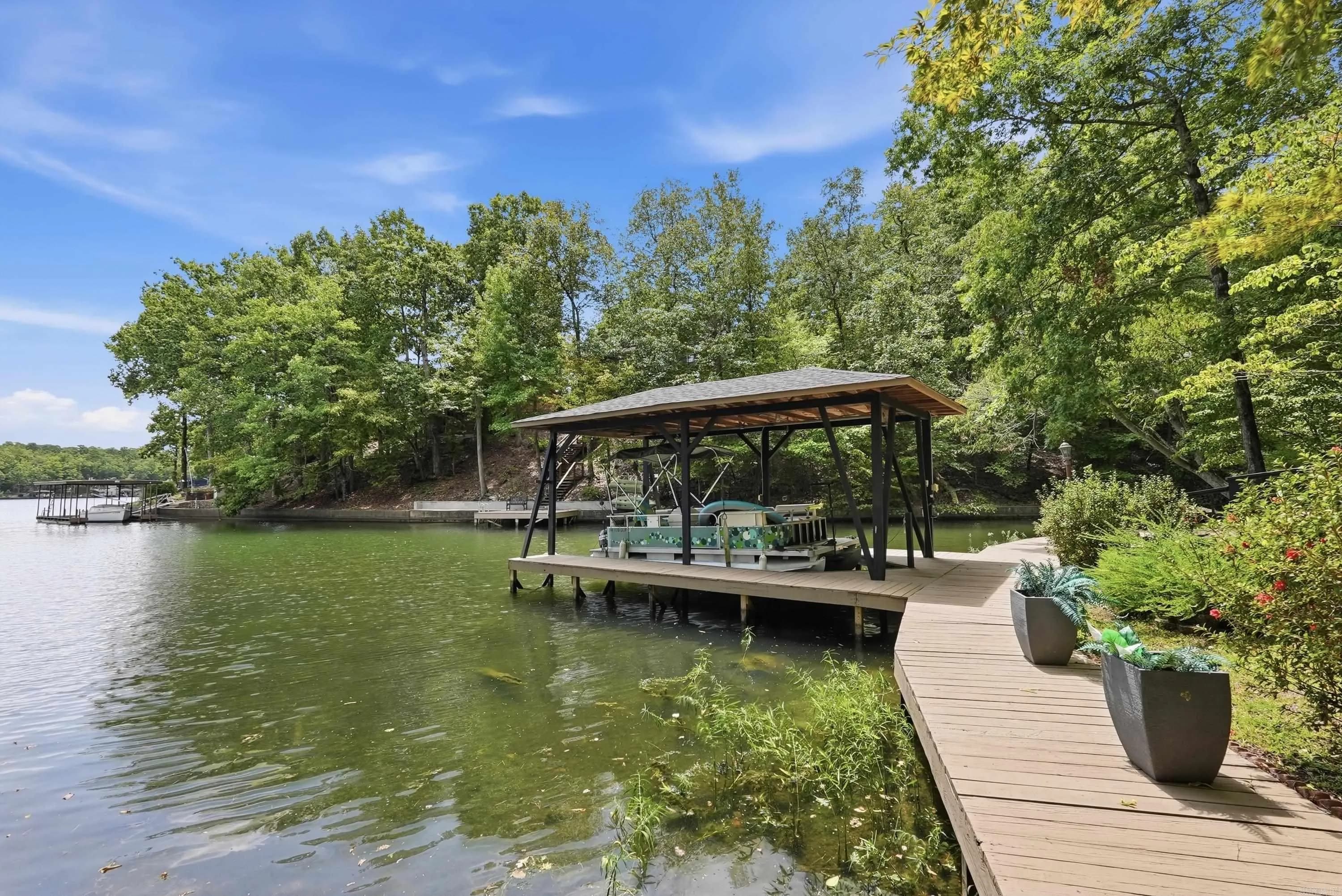 Property at 4  Ligadura lane - Image 30