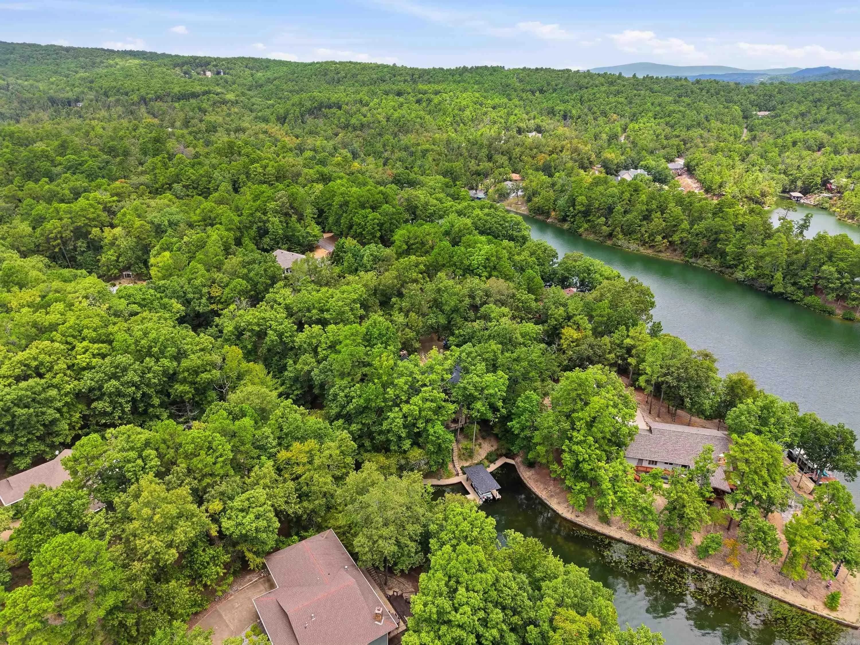Property at 4  Ligadura lane - Image 37