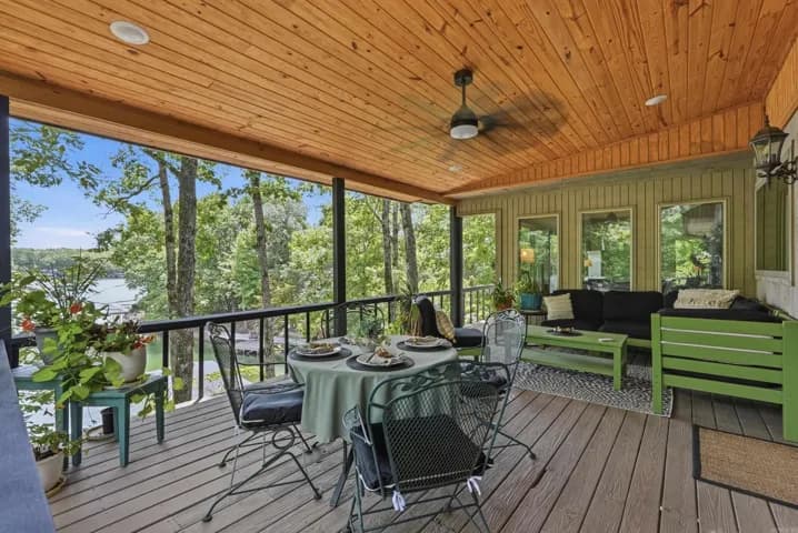 Property at 4  Ligadura lane - Image 23