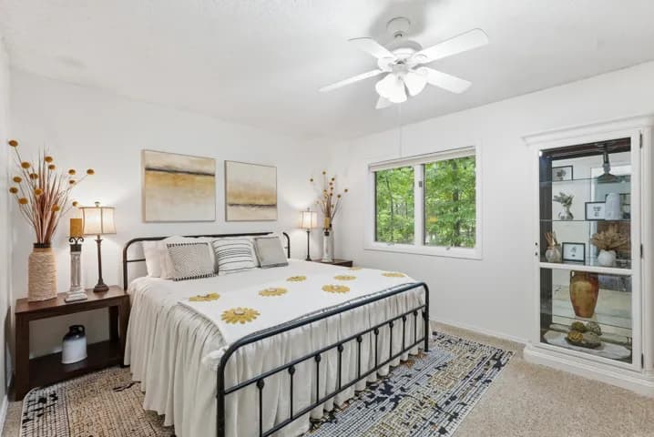 Property at 4  Ligadura lane - Image 20