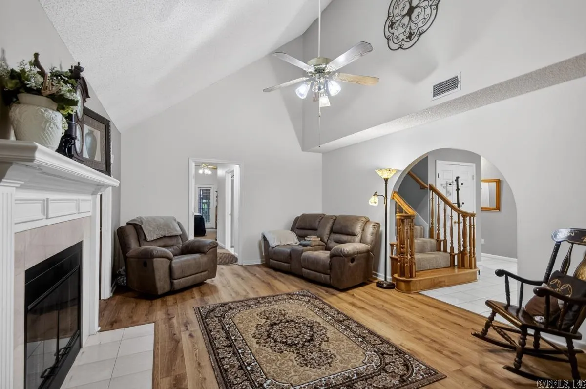 Property at 716  Hilltop rd - Image 11