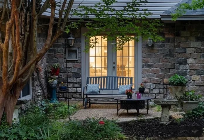 Property at 716  Hilltop rd - Image 4