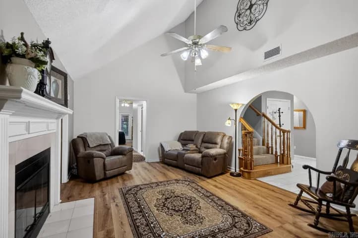 Property at 716  Hilltop rd - Image 11
