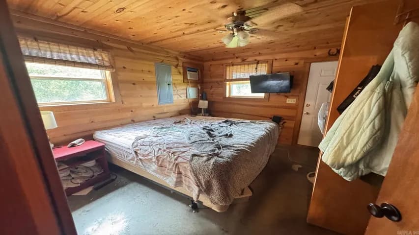 Property at 262  Hc 32 - Image 13