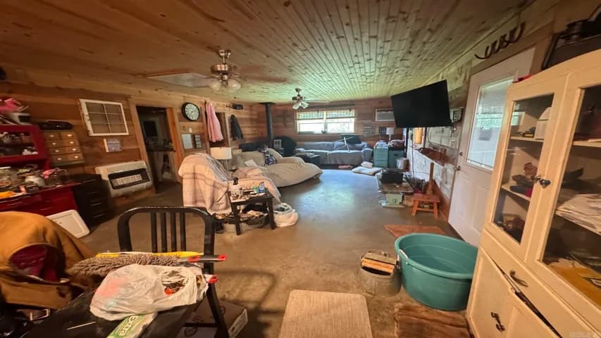 Property at 262  Hc 32 - Image 11
