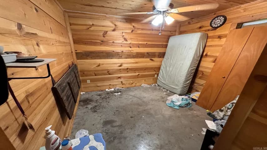 Property at 262  Hc 32 - Image 16